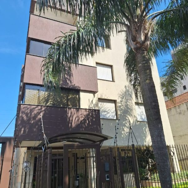 Apartamento à venda com 89m², 3 quartos, 1 suíte, 1 vaga no bairro Petrópolis em Porto Alegre - Foto 1