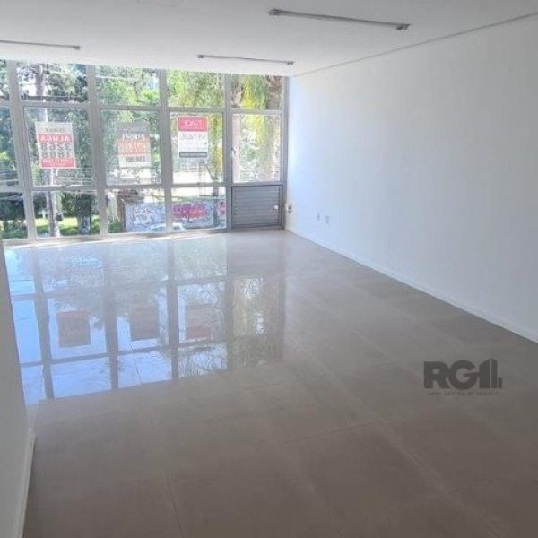 Conjunto/Sala à venda com 45m² no bairro Tristeza em Porto Alegre - Foto 1