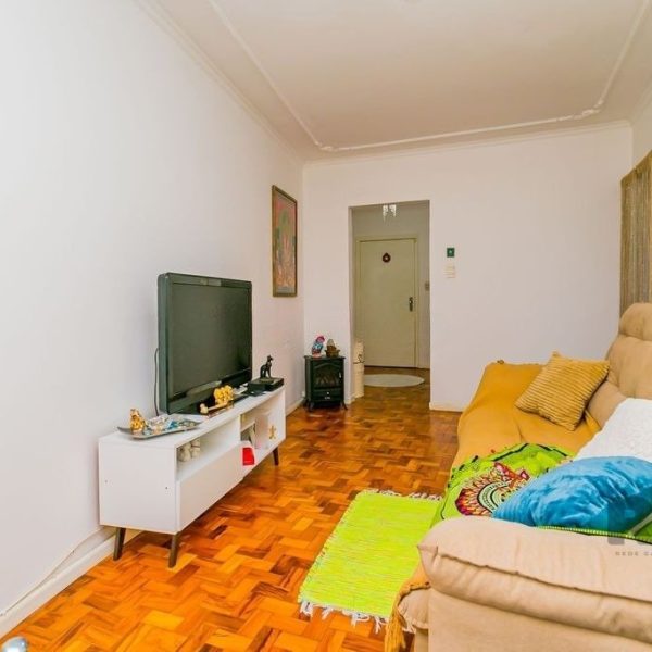 Apartamento à venda com 67m², 2 quartos, 1 vaga no bairro Higienópolis em Porto Alegre - Foto 1