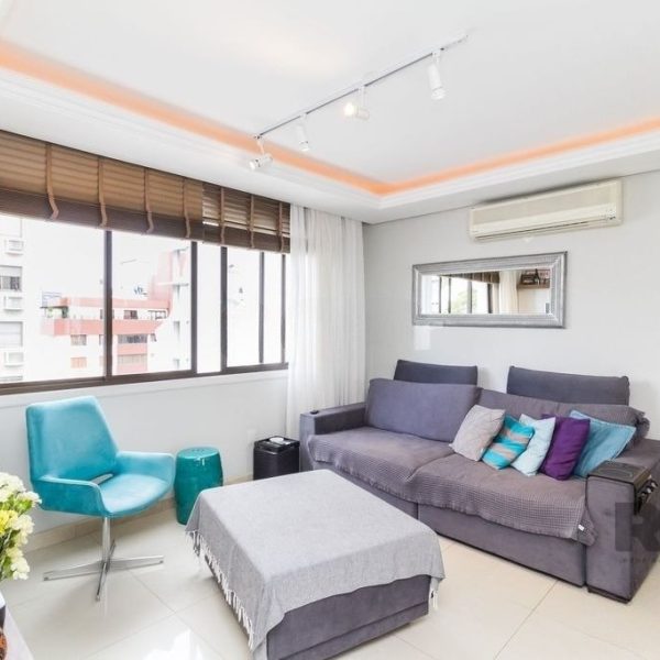 Apartamento à venda com 146m², 3 quartos, 1 suíte, 2 vagas no bairro Petrópolis em Porto Alegre - Foto 1