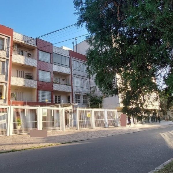 Apartamento à venda com 240m², 3 quartos, 1 suíte no bairro Santana em Porto Alegre - Foto 1