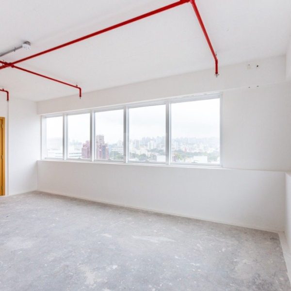 Conjunto/Sala à venda com 144m² no bairro Santana em Porto Alegre - Foto 1