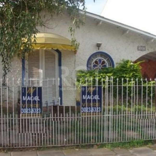 Casa à venda com 150m², 2 quartos, 3 vagas no bairro Ipanema em Porto Alegre - Foto 1