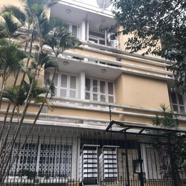 Apartamento à venda com 77m², 3 quartos no bairro Petrópolis em Porto Alegre - Foto 1