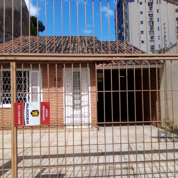 Casa à venda com 58m², 1 quarto no bairro Independência em Porto Alegre - Foto 1