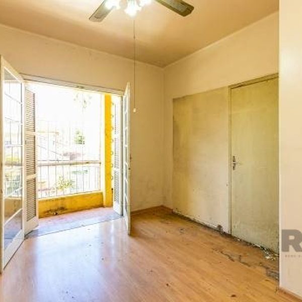 Casa à venda com 262m², 3 quartos, 3 vagas no bairro Cidade Baixa em Porto Alegre - Foto 1