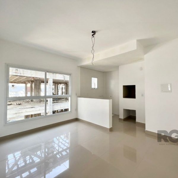 Apartamento à venda com 100m², 1 quarto, 1 suíte, 1 vaga no bairro Centro em Capão da Canoa - Foto 1