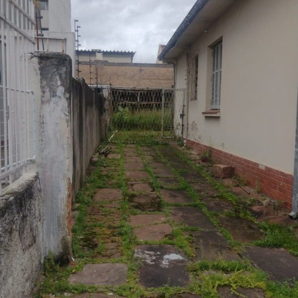 Casa à venda com 100m², 3 quartos, 1 vaga no bairro Partenon em Porto Alegre - Foto 1