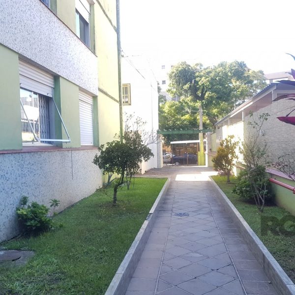 Apartamento à venda com 67m², 2 quartos no bairro Santana em Porto Alegre - Foto 1