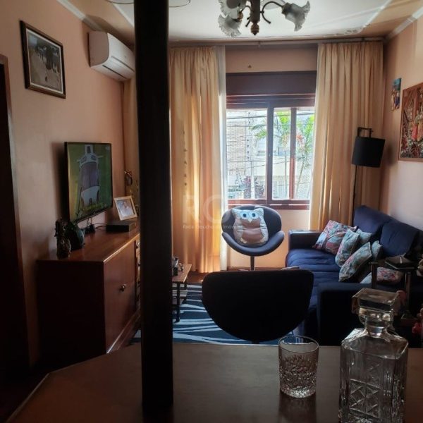 Apartamento à venda com 64m², 2 quartos, 1 vaga no bairro Passo d'Areia em Porto Alegre - Foto 1