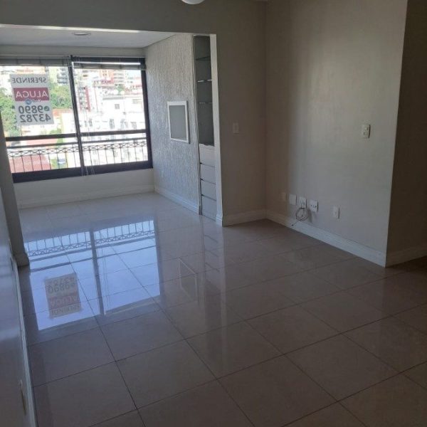 Apartamento à venda com 84m², 2 quartos, 1 suíte, 1 vaga no bairro Floresta em Porto Alegre - Foto 1