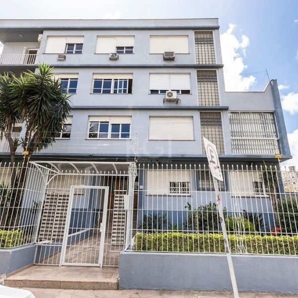 Apartamento à venda com 145m², 4 quartos, 2 suítes, 1 vaga no bairro Farroupilha em Porto Alegre - Foto 1