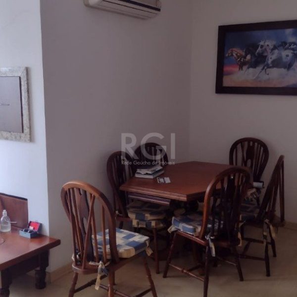 Apartamento à venda com 66m², 2 quartos, 1 suíte, 1 vaga no bairro Farroupilha em Porto Alegre - Foto 1