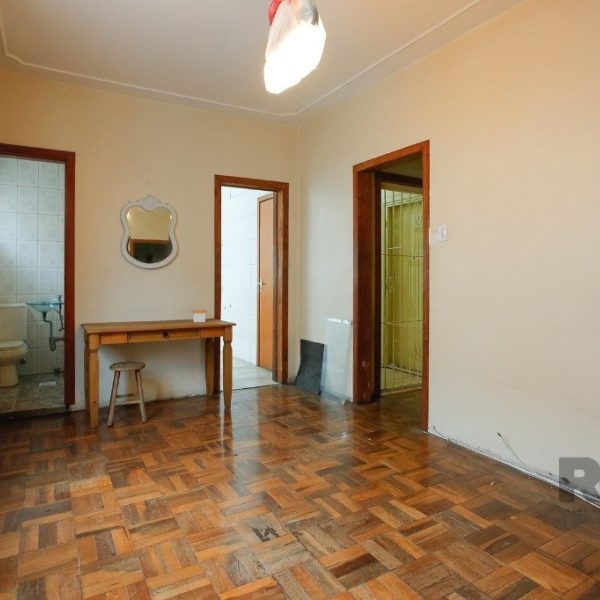 Apartamento à venda com 80m², 3 quartos no bairro Farroupilha em Porto Alegre - Foto 1