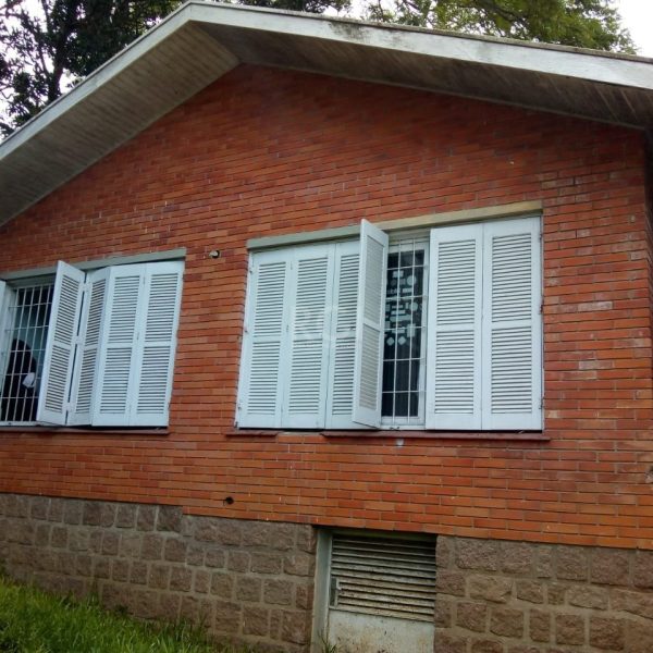 Casa à venda com 178m², 4 quartos, 1 vaga no bairro Chácara das Pedras em Porto Alegre - Foto 1