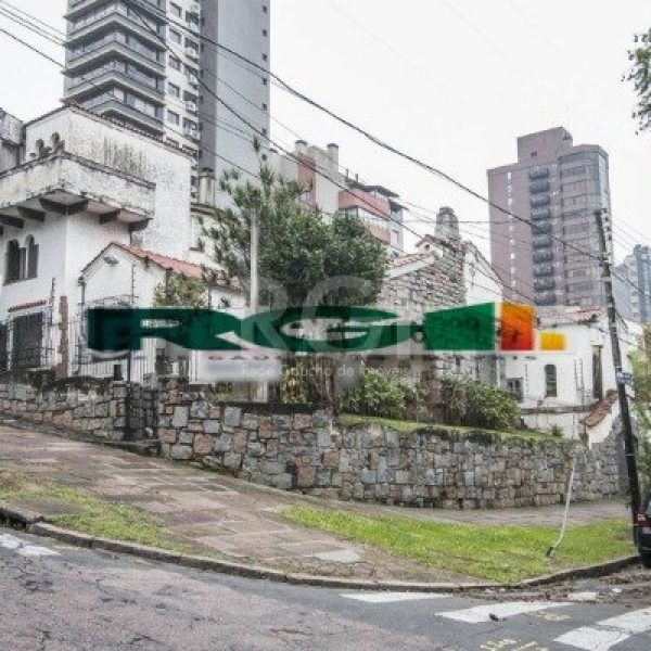 Casa à venda com 544m², 4 quartos, 3 vagas no bairro Rio Branco em Porto Alegre - Foto 1