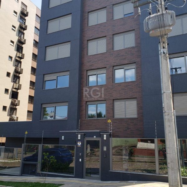 Apartamento à venda com 120m², 3 quartos, 1 suíte, 2 vagas no bairro Tristeza em Porto Alegre - Foto 1