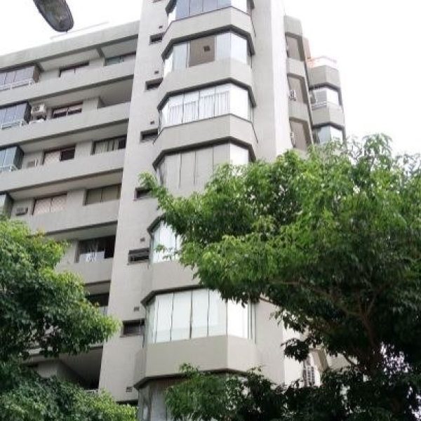 Apartamento à venda com 111m², 2 quartos, 1 suíte, 1 vaga no bairro Menino Deus em Porto Alegre - Foto 1