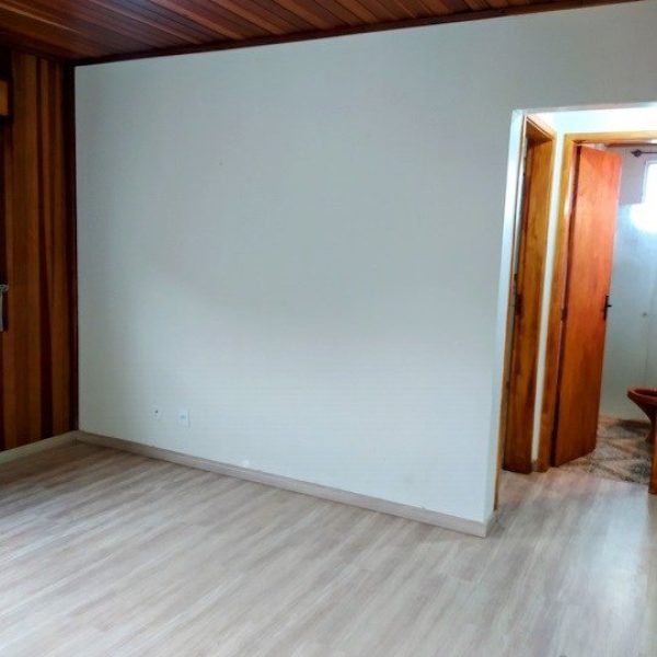 Apartamento à venda com 43m², 1 quarto, 1 vaga no bairro Tristeza em Porto Alegre - Foto 1