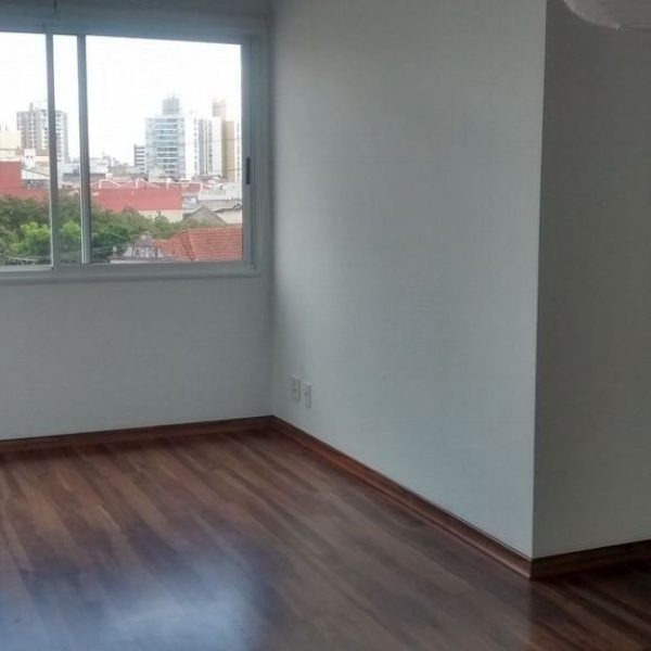 Apartamento à venda com 51m², 2 quartos, 1 vaga no bairro Azenha em Porto Alegre - Foto 1