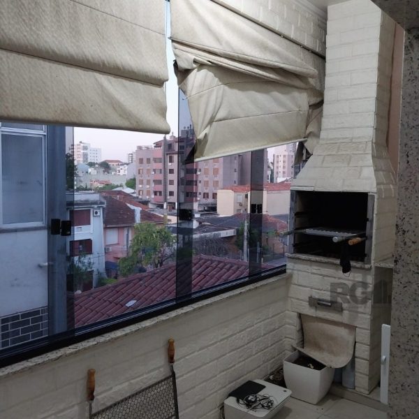 Apartamento à venda com 71m², 2 quartos, 2 vagas no bairro Passo d'Areia em Porto Alegre - Foto 1