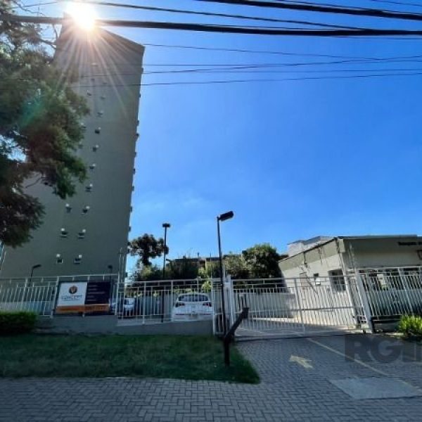 Apartamento à venda com 51m², 2 quartos, 1 suíte, 1 vaga no bairro Glória em Porto Alegre - Foto 1