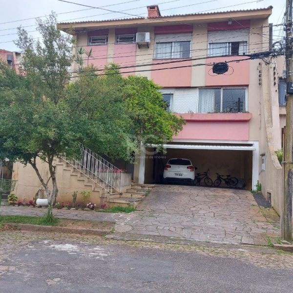 Casa à venda com 332m², 5 quartos, 2 suítes, 2 vagas no bairro Boa Vista em Porto Alegre - Foto 1