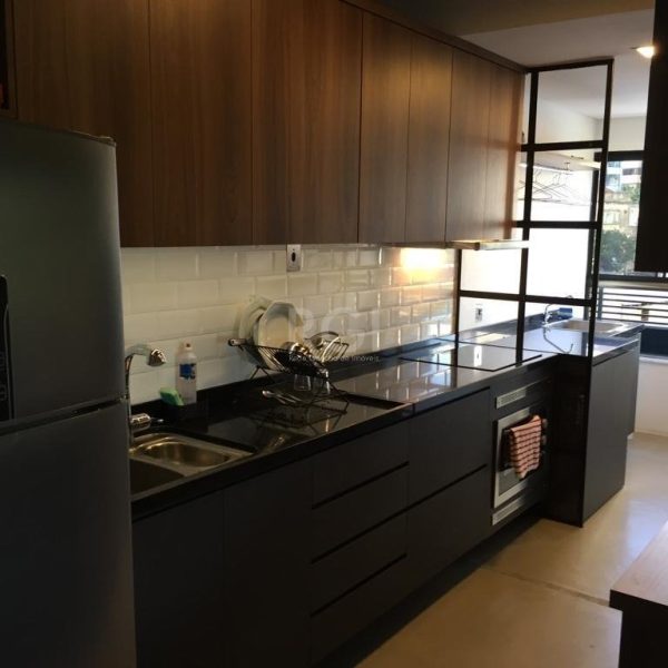 Apartamento à venda com 68m², 2 quartos, 1 suíte, 2 vagas no bairro Petrópolis em Porto Alegre - Foto 1