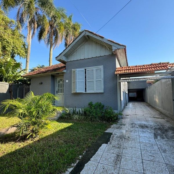 Casa à venda com 100m², 3 quartos no bairro Ipanema em Porto Alegre - Foto 1