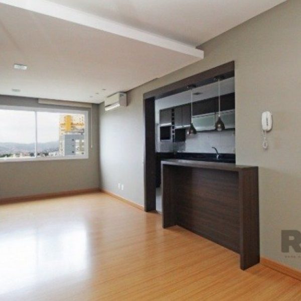 Apartamento à venda com 78m², 3 quartos, 1 suíte, 2 vagas no bairro Santana em Porto Alegre - Foto 1