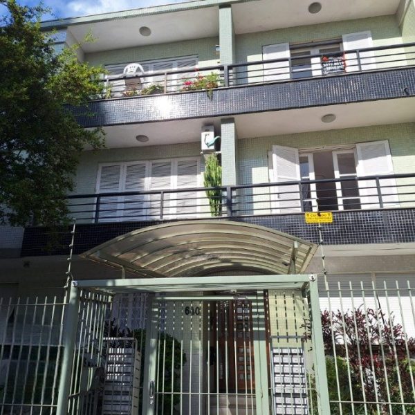 Apartamento à venda com 132m², 3 quartos, 1 vaga no bairro Petrópolis em Porto Alegre - Foto 1