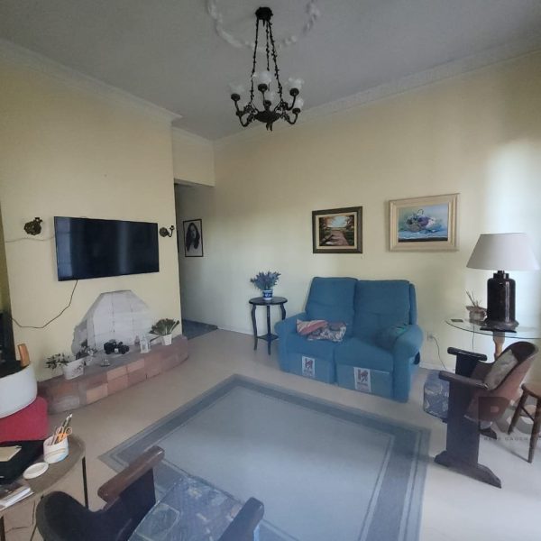 Apartamento à venda com 137m², 4 quartos no bairro Floresta em Porto Alegre - Foto 1