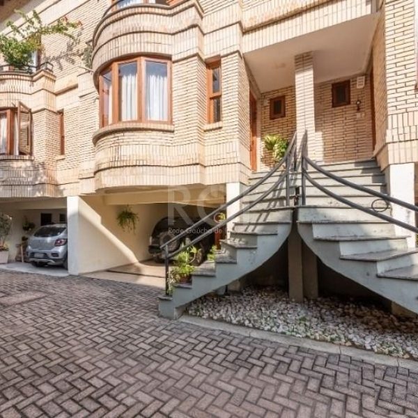 Casa Condominio à venda com 204m², 3 quartos, 1 suíte, 2 vagas no bairro Cristal em Porto Alegre - Foto 1