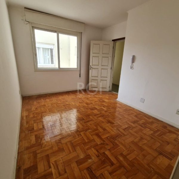 Apartamento à venda com 49m², 2 quartos no bairro Santana em Porto Alegre - Foto 1