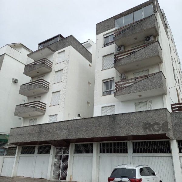 Cobertura à venda com 133m², 3 quartos, 1 suíte, 1 vaga no bairro Partenon em Porto Alegre - Foto 1