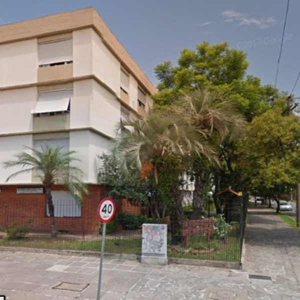 Apartamento à venda com 83m², 3 quartos, 1 suíte, 1 vaga no bairro Menino Deus em Porto Alegre - Foto 1