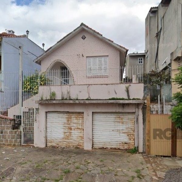 Casa à venda, 3 quartos, 2 vagas no bairro Santo Antônio em Porto Alegre - Foto 1