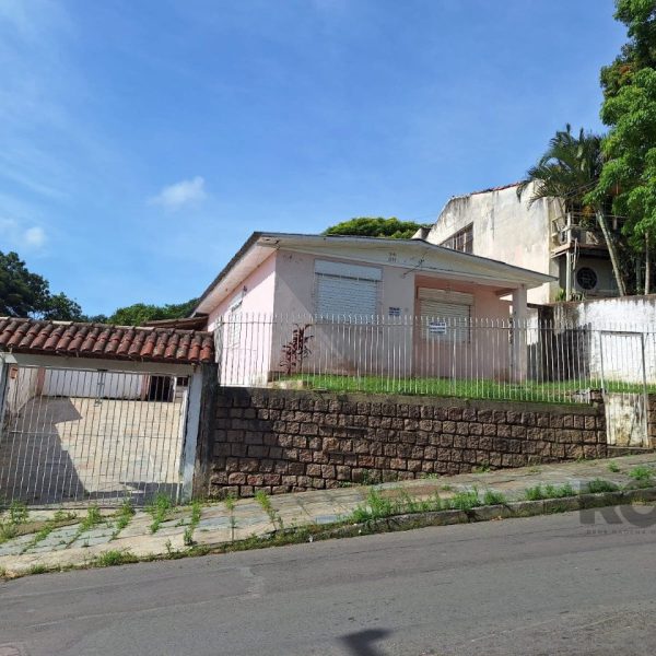 Casa à venda com 108m², 2 quartos, 1 vaga no bairro Ipanema em Porto Alegre - Foto 1