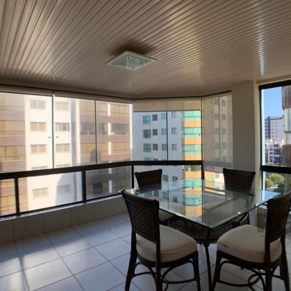 Apartamento à venda com 146m², 3 quartos, 1 suíte, 2 vagas no bairro Navegantes em Capão da Canoa - Foto 1