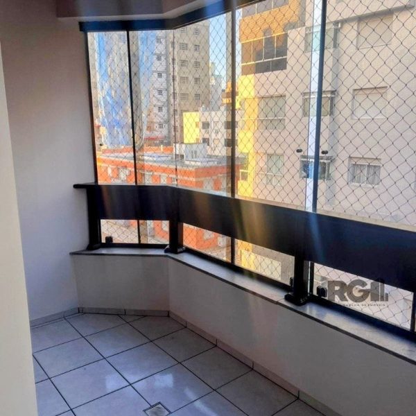 Apartamento à venda com 41m², 1 quarto no bairro Centro em Capão da Canoa - Foto 1