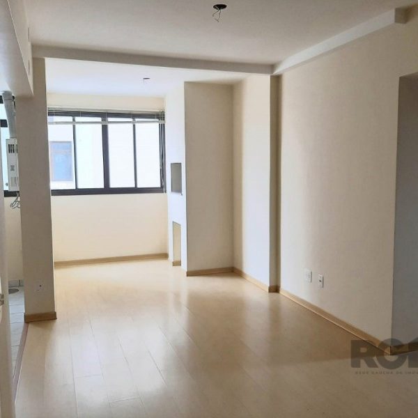 Apartamento à venda com 61m², 2 quartos, 1 vaga no bairro Cidade Baixa em Porto Alegre - Foto 1