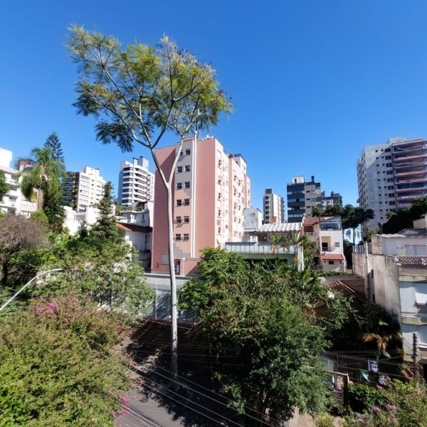 Apartamento à venda com 75m², 2 quartos no bairro Rio Branco em Porto Alegre - Foto 1