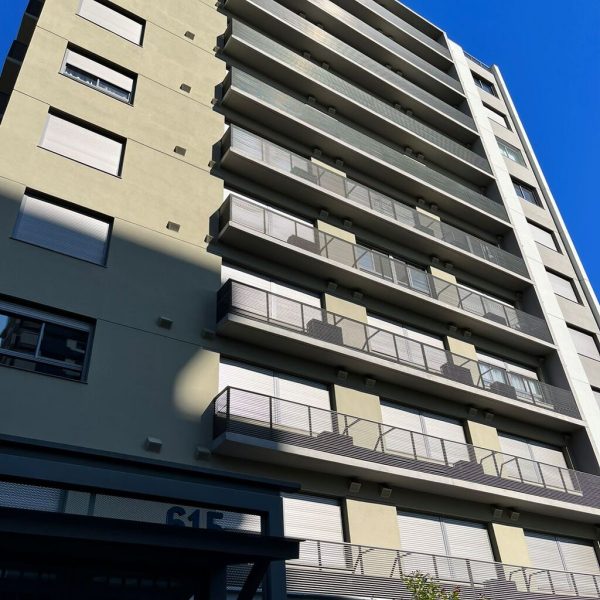 Apartamento à venda com 42m², 1 quarto no bairro Petrópolis em Porto Alegre - Foto 1