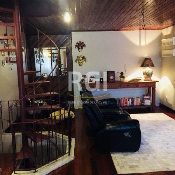 Cobertura à venda com 249m², 3 quartos, 2 vagas no bairro Petrópolis em Porto Alegre - Foto 1