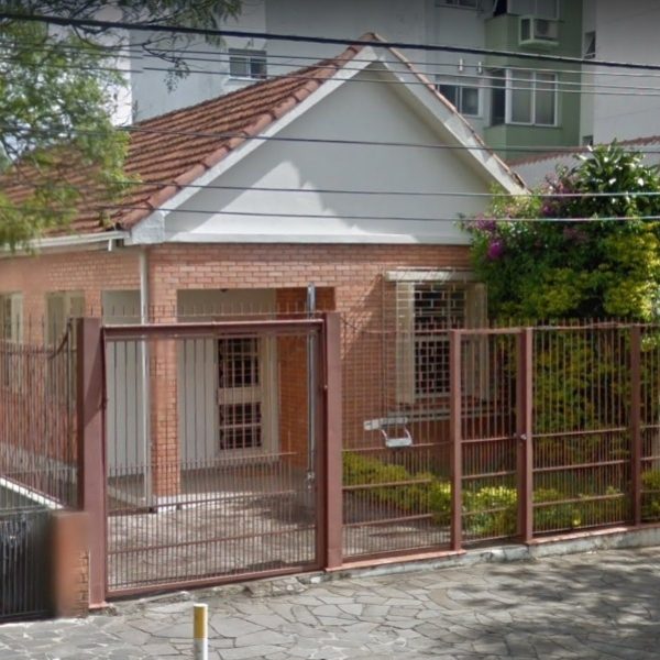 Casa à venda com 102m², 2 quartos, 1 suíte, 3 vagas no bairro Jardim Botânico em Porto Alegre - Foto 1