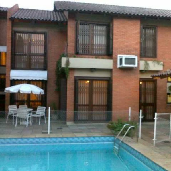 Casa à venda com 350m², 3 quartos, 1 suíte, 2 vagas no bairro São João em Porto Alegre - Foto 1