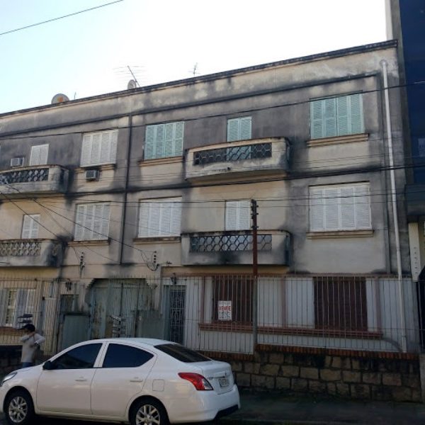 Apartamento à venda com 110m², 3 quartos, 2 vagas no bairro São João em Porto Alegre - Foto 1