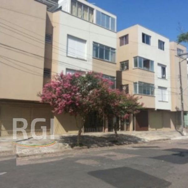 Apartamento à venda com 90m², 3 quartos, 1 vaga no bairro Partenon em Porto Alegre - Foto 1