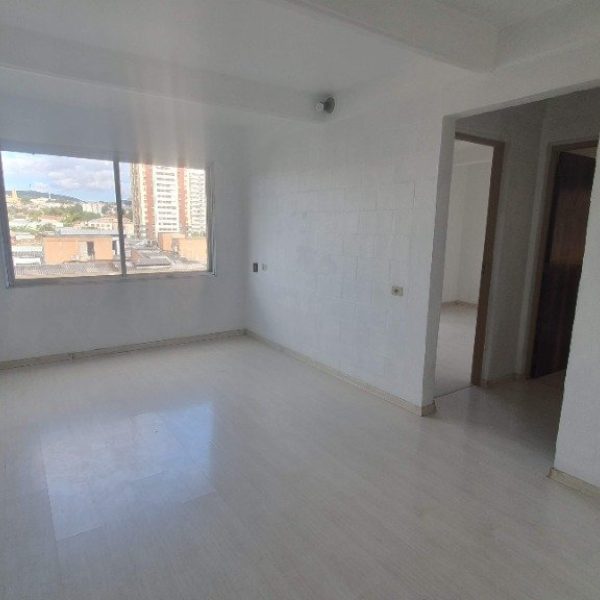 Apartamento à venda com 60m², 2 quartos no bairro Santana em Porto Alegre - Foto 1