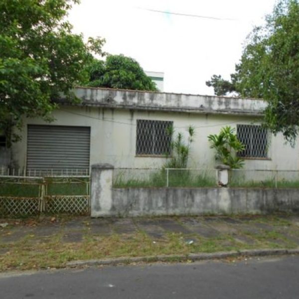 Casa à venda com 84m², 3 quartos no bairro Vila Ipiranga em Porto Alegre - Foto 1